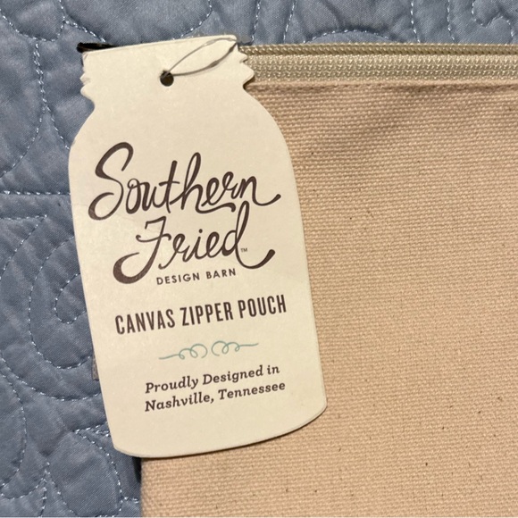 BRAND NEW - Southern Fried Design Barn
Pretty Is As Pretty Does Zipper Pouch - Picture 10 of 14